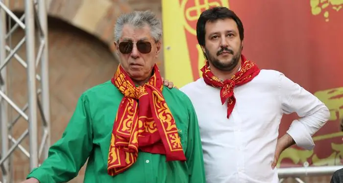 Umberto Bossi rischia l'esclusione dopo 35 anni in Parlamento