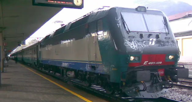 Spacciavano droga in treno tra Verona e Trento, 7 indagati