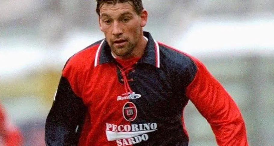 Calcio, è morto Fabian O'Neill: ex giocatore di Cagliari e Juventus