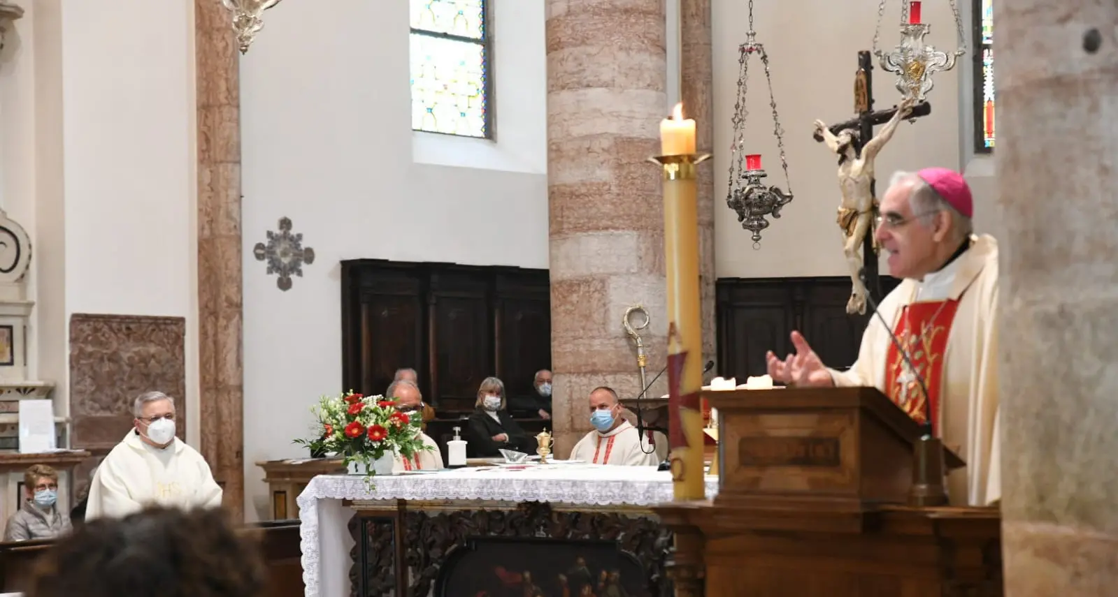 Primo maggio, messa a Pergine per l’arcivescovo Tisi: “Non c’è futuro senza i lavoratori. L’economia sia subordinata alle persone”