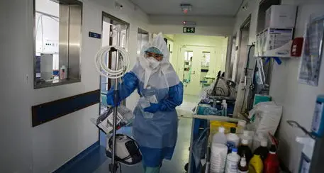 In piazza per ricordare le vittime della pandemia
