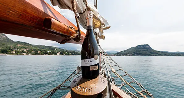 Lago di Garda, il turismo traina anche il vino