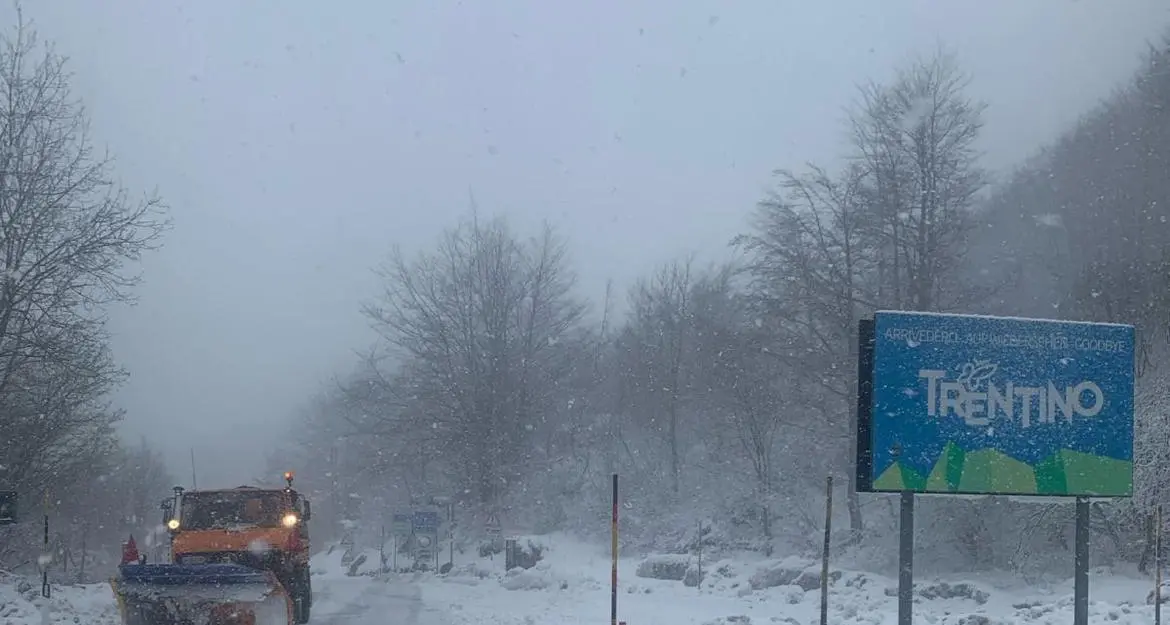 Meteo: niente sole almeno fino a lunedì, ecco la situazione della viabilità provinciale