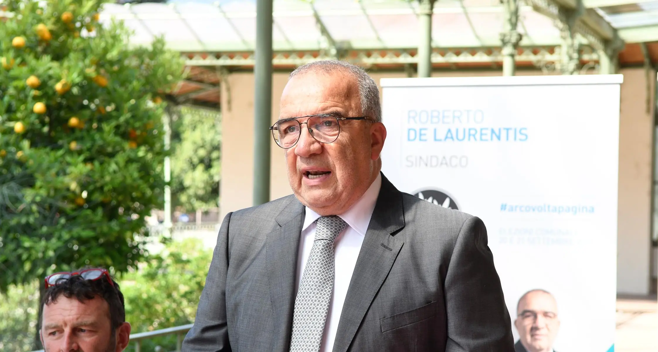 Sgarbi alla presidenza del Museo Alto Garda, arriva il sì anche di Roberto De Laurentis