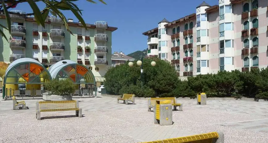 Malamovida, il Comune interviene su un bar al Tridente e uno in via Dordi