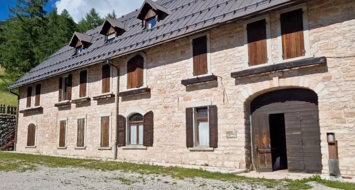 Caserme delle Viote, concorso di idee per valorizzare il sito creando una «destinazione ricettiva innovativa»
