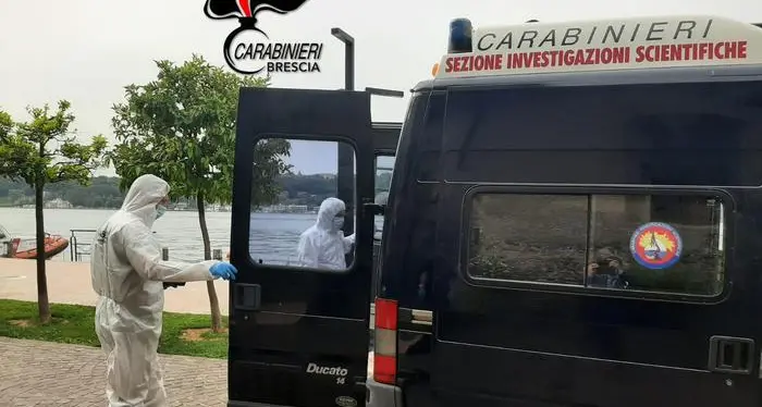 Il giallo del cadavere sul Garda: i sommozzatori ora stanno cercando una donna dispersa