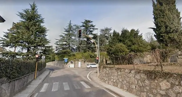 Riaprirà venerdì 14 luglio via della Spalliera a Trento
