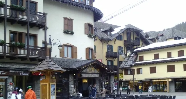 C’è voglia di casa in montagna e i prezzi salgono. Al top? Campiglio