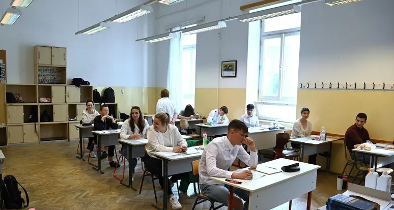 Approvato il bando per le graduatorie dei docenti trentini. Domande dall’11 aprile al 13 maggio