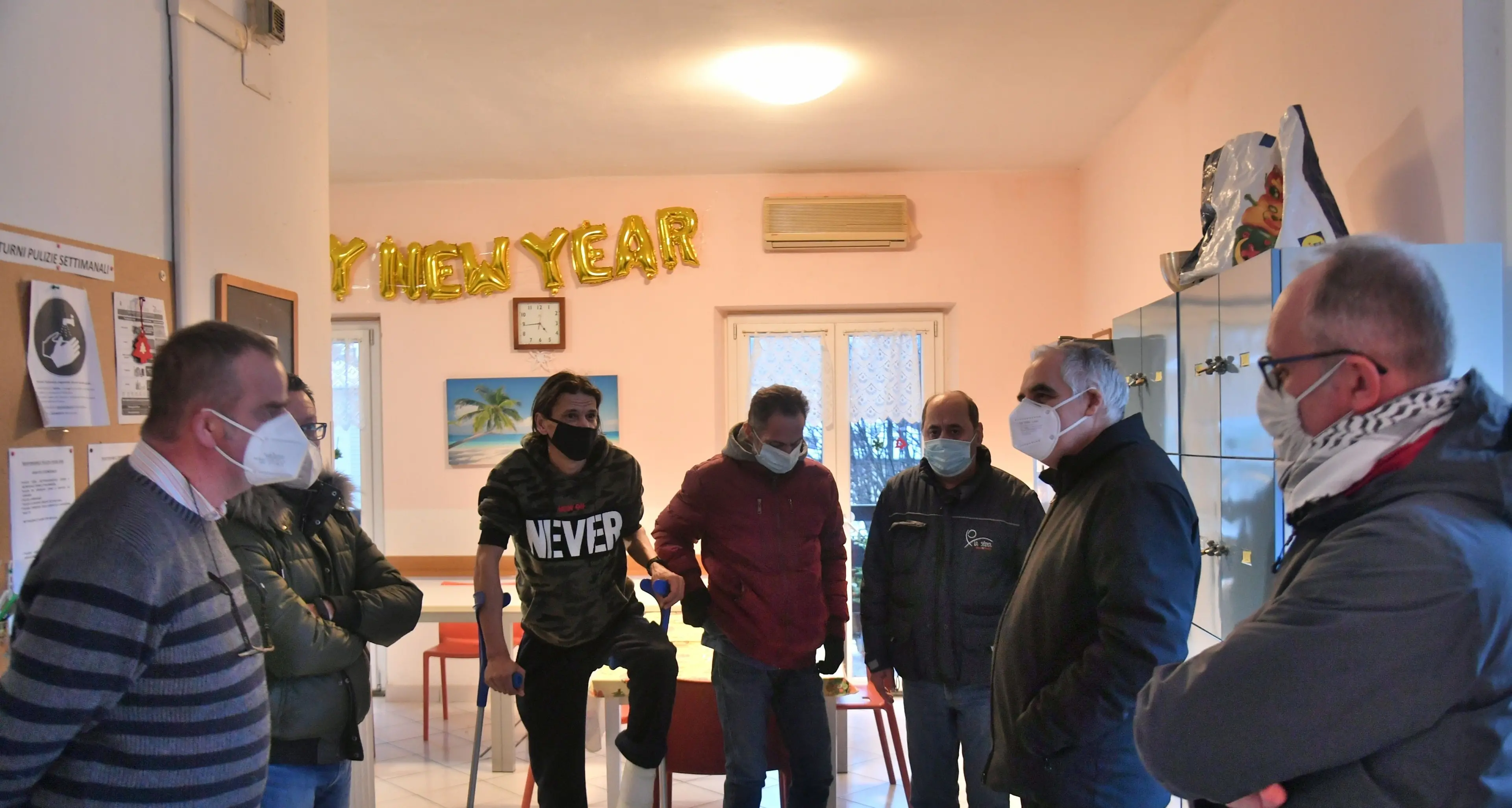 Trento, il vescovo Tisi visita le case di accoglienza dei senza dimora