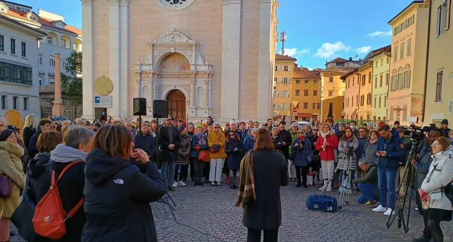 Trento e Rovereto si stringono attorno alle vittime di violenza