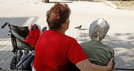 Sempre meno colf e sempre più badanti in Trentino