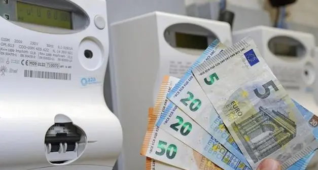 Caro bollette, la Provincia: in arrivo sui conti correnti il contributo a 32mila famiglie con figli