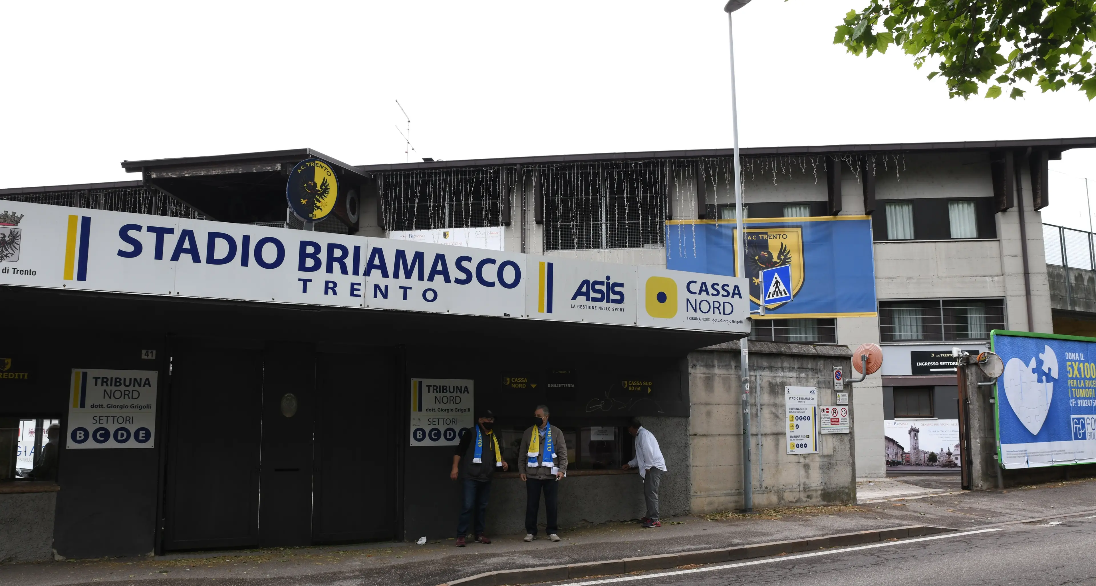 Stadio Briamasco, torna il pubblico per la sfida promozione del Trento