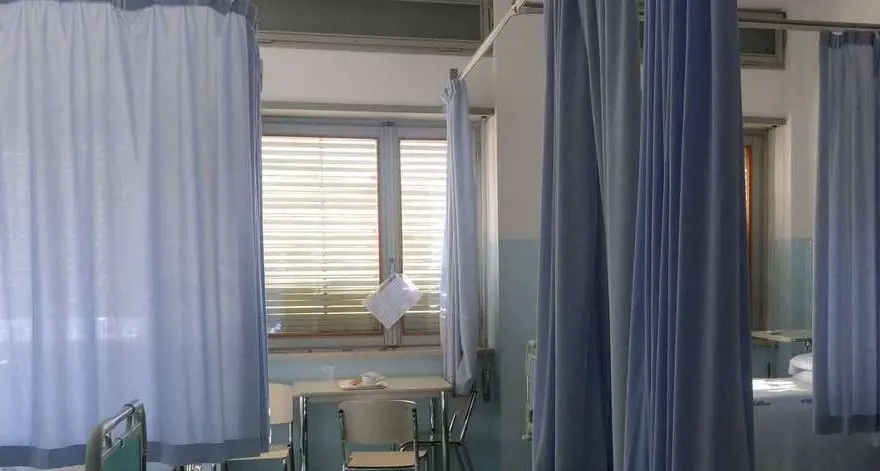 Sanità, botta e risposta tra i consiglieri Dem e Segnana: «Crollo dell’efficienza». La replica: «Impatto della pandemia»