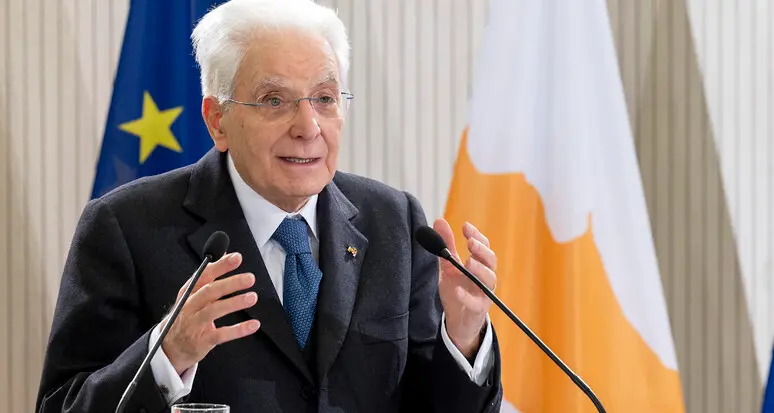 Mattarella, nessuna malattia è mai così rara da non meritare cure