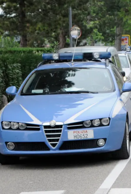 Tentato borseggio, nei guai due ragazze