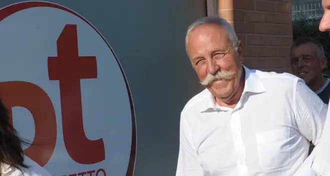 I grillini contro Mosna: «In Trentino sbarca il berlusconismo»