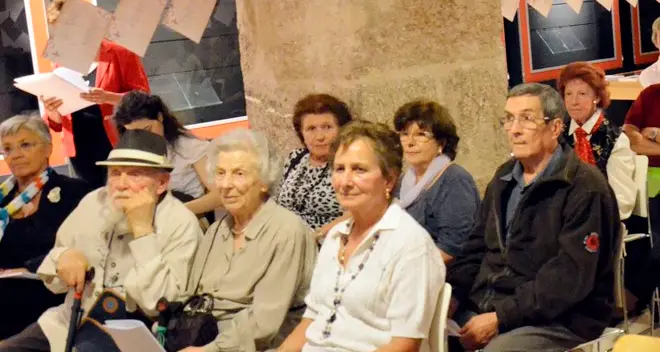Poesia, due vincitori ex aequo e cinque secondi premi