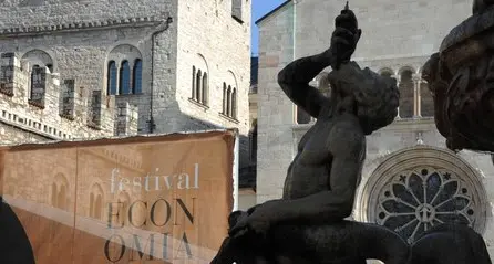 Crisi, ministri e Nobel: da oggi scatta il Festival / LA DIRETTA INTERATTIVA