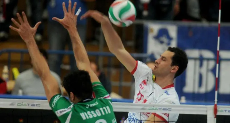 Itas, continua il momento no