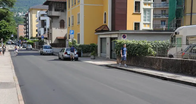 Bolghera, già cancellate le nuove strisce blu