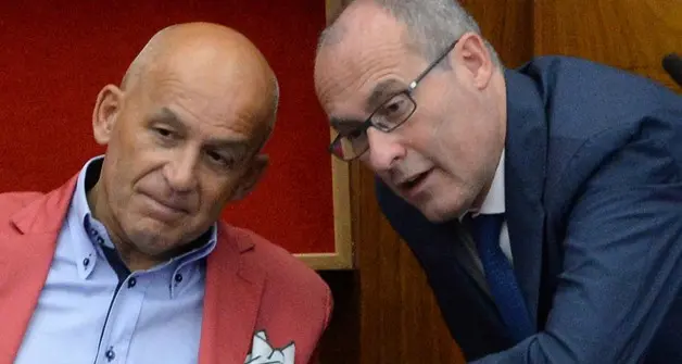 Asse Upt-Patt, Maule torna a rischio