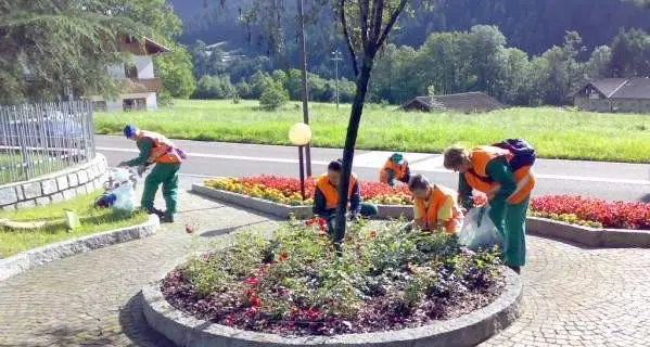 Lavori socialmente utili in 239 nella lista d’attesa