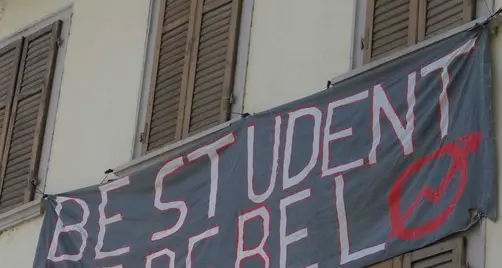 Viaggio nella «tana»: il Bruno cade a pezzi