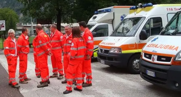 Storo, cento «angeli» a bordo delle ambulanze