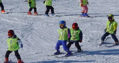 Trentino: sci e montagna diventano materie scolastiche