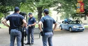 Controlli a tappeto della polizia: due in manette