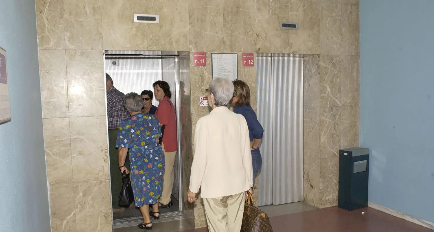 Ospedale, nuove targhe in braille