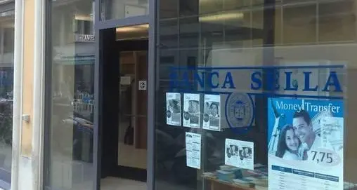 Carisparmio, affare fatto per 26 filiali di Banca Sella