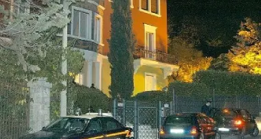 Rovereto: rapina Marangoni, evade il capo