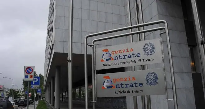 Agenzia delle entrate, piccoli uffici a rischio chiusura