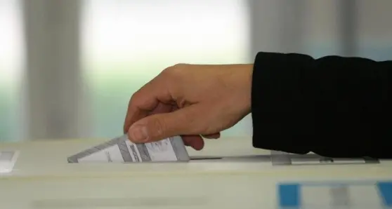 Referendum, respinte 7 fusioni su 11