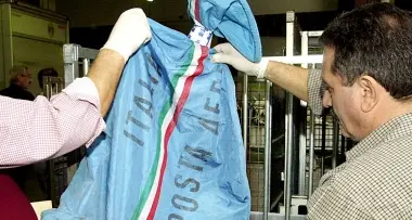Le Poste perdono un sacco, i soci Fai restano al «buio»