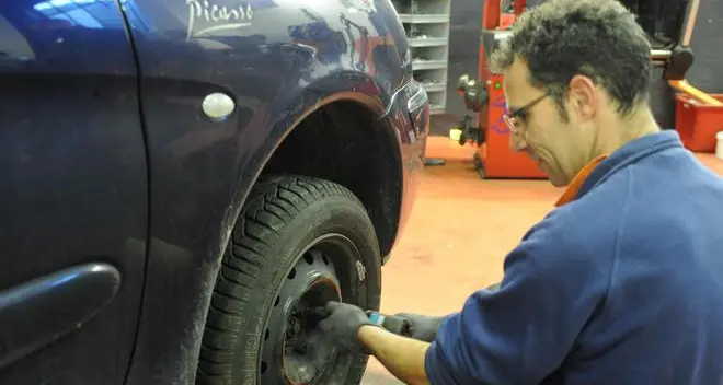 Da oggi scatta l’obbligo delle gomme da neve