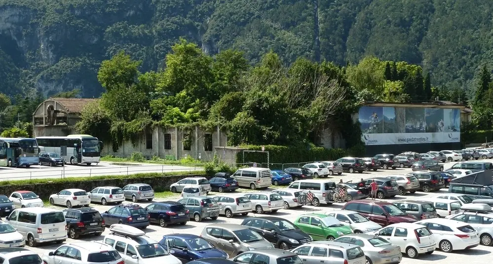 Riparazioni alle auto: spesi quasi 800 mila euro
