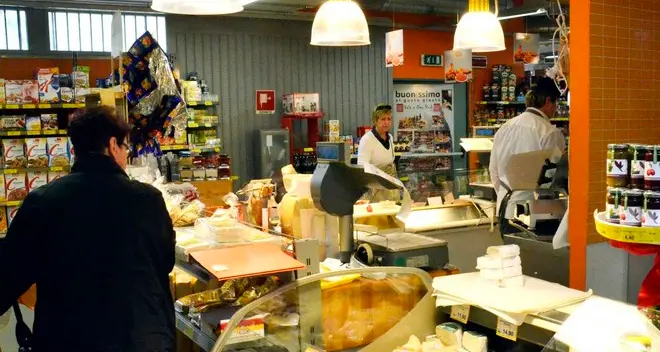 Supermercato aperto nel giorno di S. Stefano