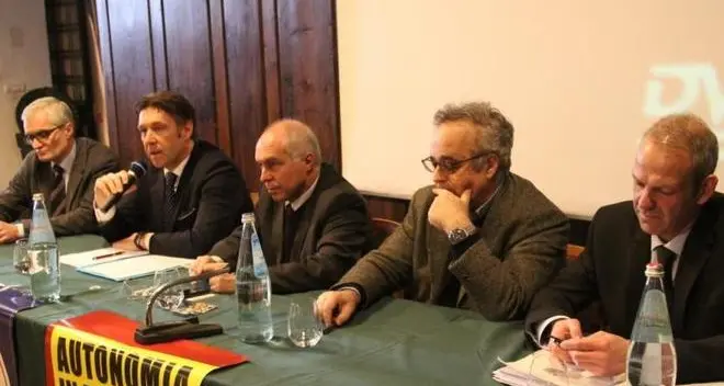 Pd, Patt e Svp: «Monti? Un burocrate»