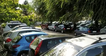 Allarme parcheggi: 350 in meno