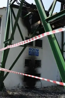 Attentato anarchico: bruciata antenna Wind a Volano