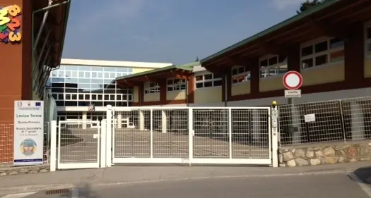 Nuove scuole, sirene anti-incendio mute
