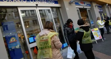 Spesa magra, bisognosi in aumento