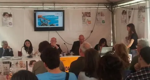 Lavori anticrisi: cameriere e tecnico