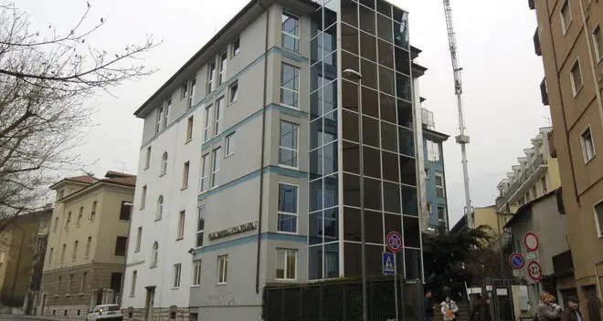 Villa Bianca, né bancomat né carte di credito