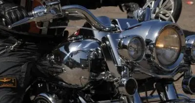 Trento: migliaia in piazza Fiera per la tradizionale benedizione delle moto / Foto